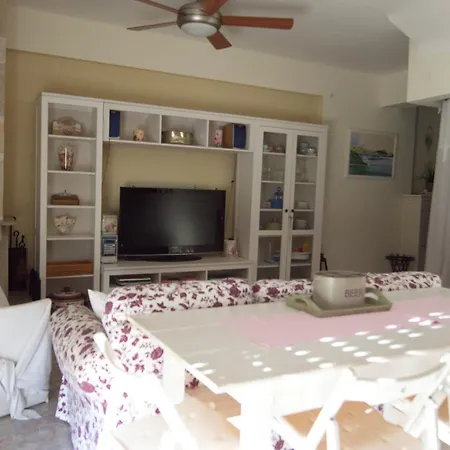 Morus Alba Summer Holiday home *