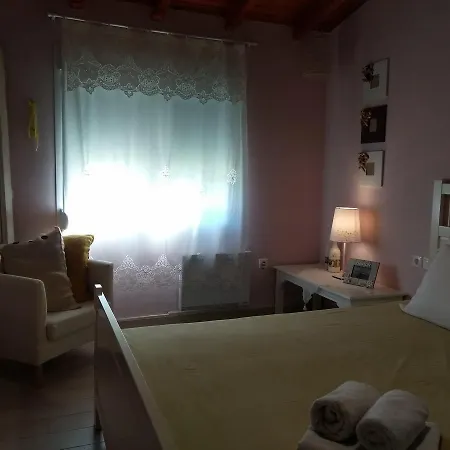 Morus Alba Summer Holiday home *