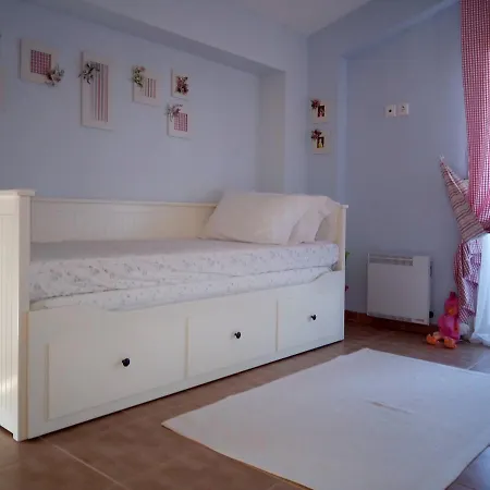 Morus Alba Summer Holiday home